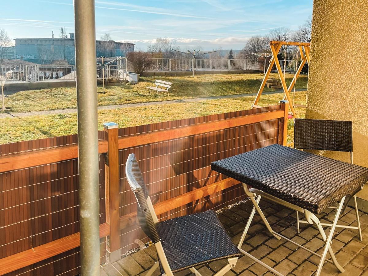 Schoene Wohnung, Eigene Terrasse, Privater Parkplatz, Wi-Fi, Waschmaschine, 3P Chemnitz Kültér fotó